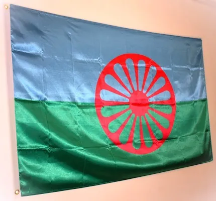 Comprar Bandera Gitana o Romaní. Movimiento Internacional gitano. Tamaño L